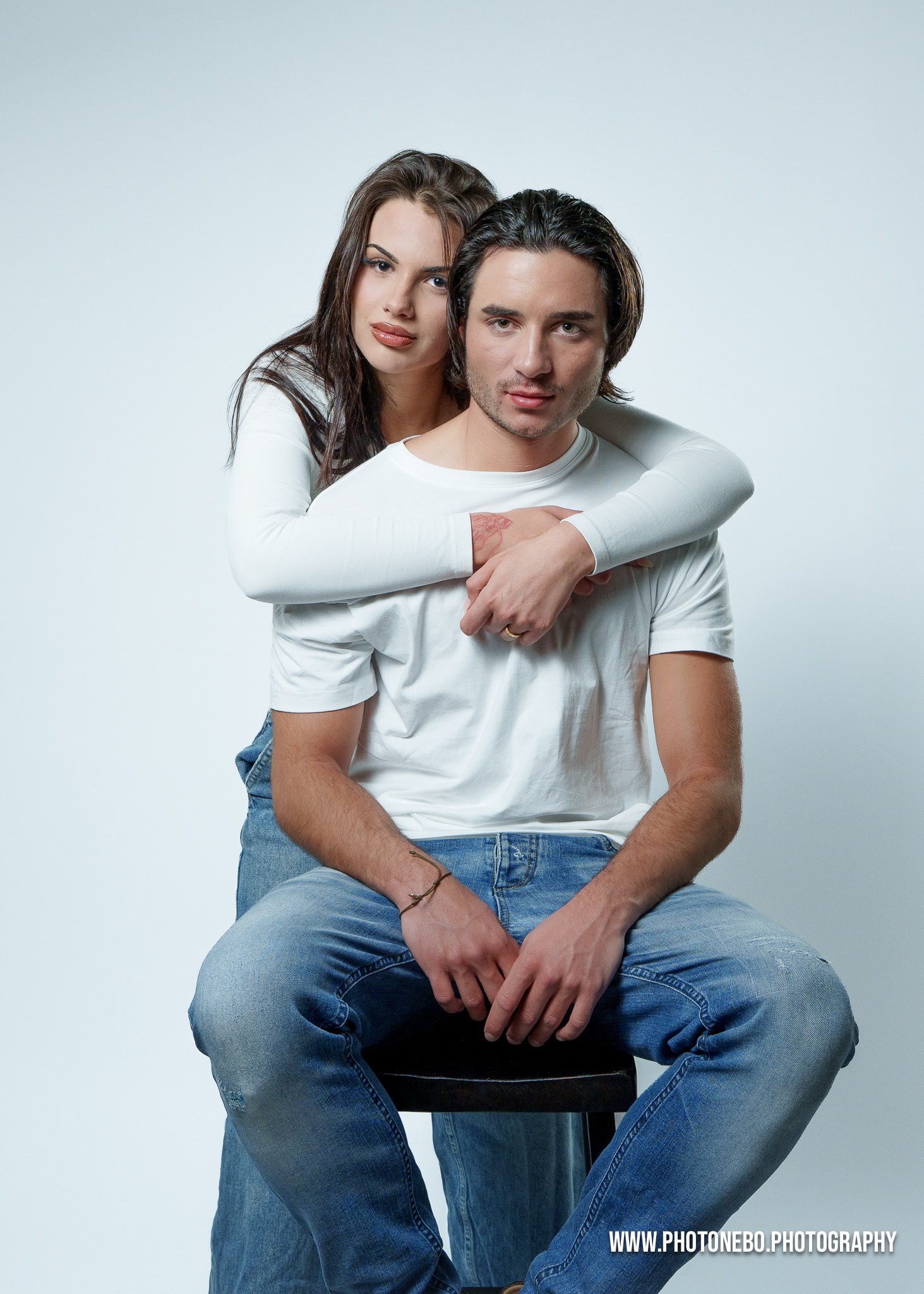 Elegant couple photoshoot with professional posing guidance