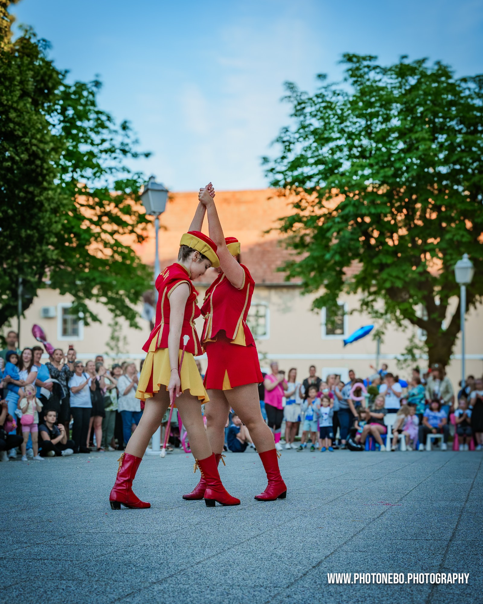 Fairy-tale festival atmosphere captured by event photographer
