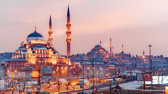 Street photography, Istanbul, Turkey, 2024